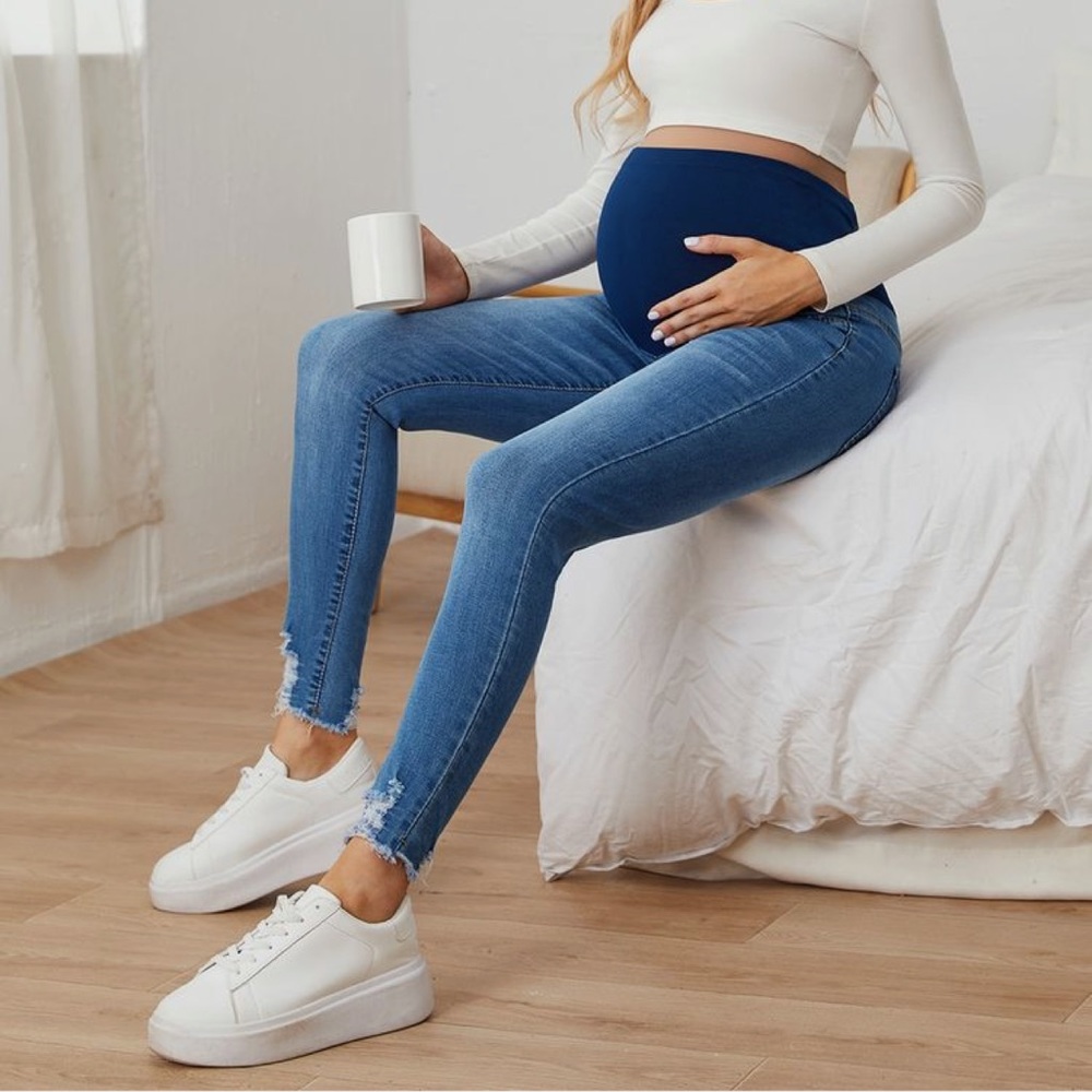 Old Navy Maternity Jeans